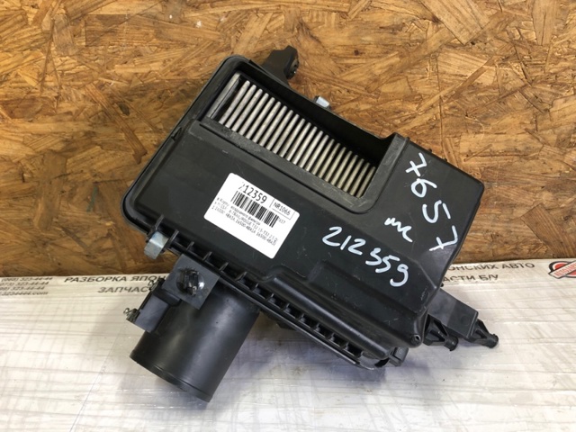 NISSAN 165004BA1A Корпус воздушного фильтра в наличии Черкассы