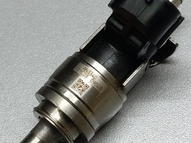 166006CA0B NISSAN Форсунка впрыска топлива купить в Тернополь