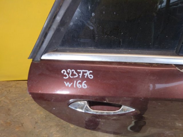 MERCEDES 1667300205 Дверь задняя правая в наличии Днепр