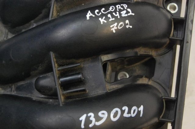 HONDA 17100R40A00 Коллектор впускной в наличии Житомир