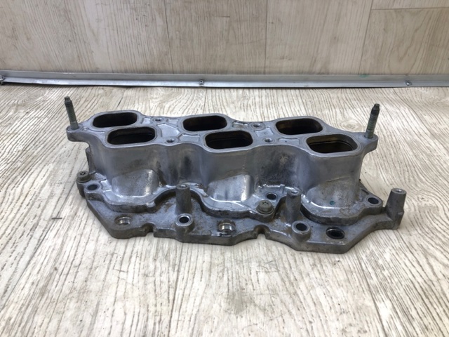 Впускной коллектор 1710131010 TOYOTA