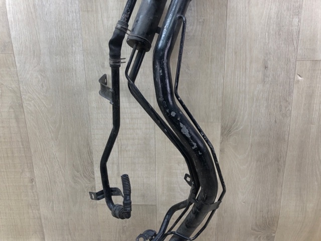 1710A597 MITSUBISHI Горловина топливного бака купить в Черновцы