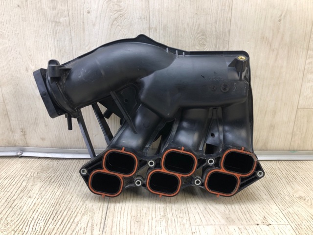 TOYOTA 1719031130 Впускной коллектор в наличии Тернополь