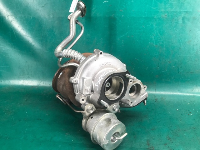 Турбонаддув 1720136010 TOYOTA
