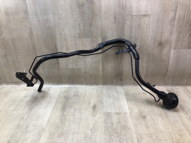 NISSAN 172213JA1B Патрубок бака, к заливной горловине в наличии Кривой Рог