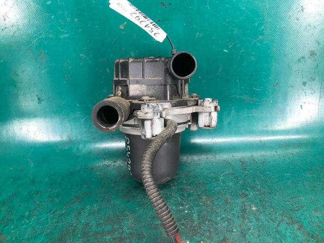 176100C010 TOYOTA Насос воздушный купить в Харьков