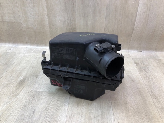 Корпус воздушного фильтра, верхняя часть 177350V030 TOYOTA