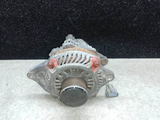 1800A053 MITSUBISHI Генератор купить в Черновцы