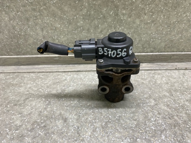 Клапан рециркуляции отработавших газов EGR 1811177E02 SUZUKI
