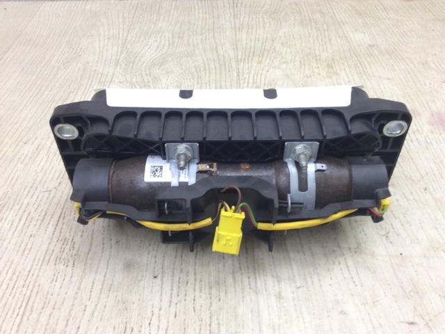 1K0880204M Подушка безопасности пассажира купить Чернигов