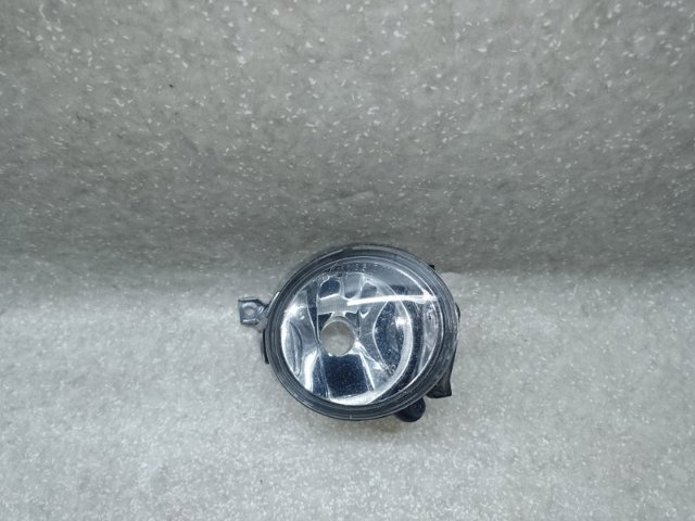 Противотуманка правая 1T0941700C VAG