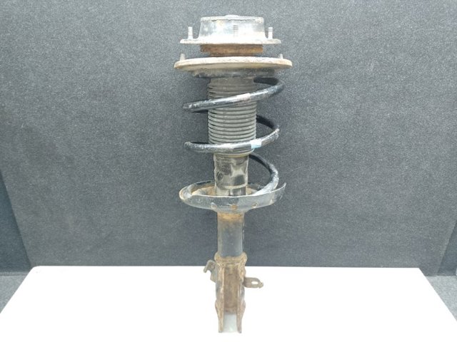 Передний правый амортизатор 20310FJ000 SUBARU