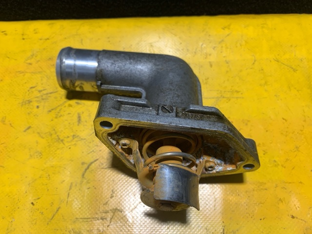 NISSAN 21200JA10A Термостат в наличии Винница