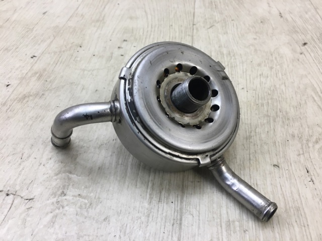 213058J100 NISSAN Радиатор масляный купить в Тернополь