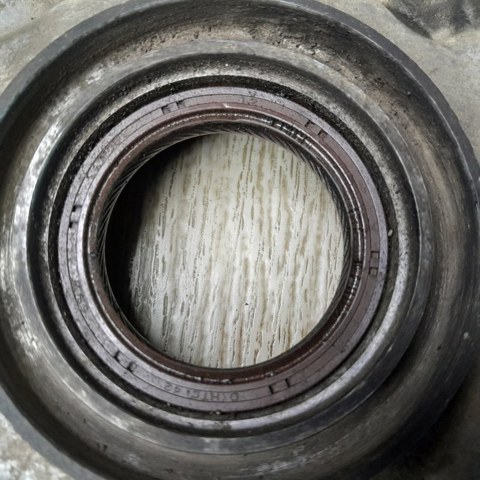 HYUNDAI 2135025003 в наличии Харьков