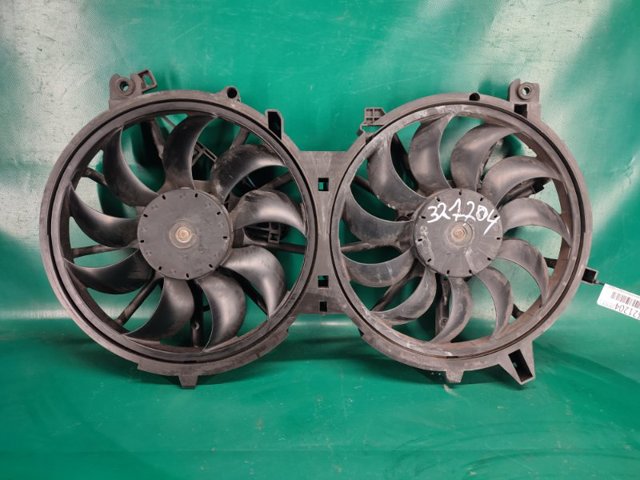 Диффузор радиатора охлаждения в сборе с мотором 21481JK600 NISSAN