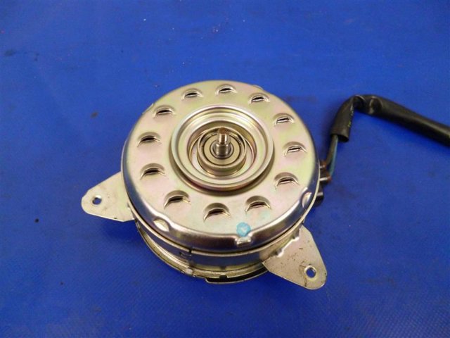 214873NF0B NISSAN Мотор вентилятора системы охлаждения правый купить в Львов