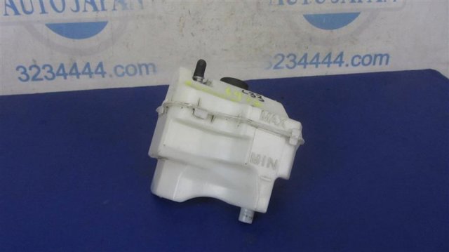 Водяной бачок системы охлаждения 217113TA0A NISSAN
