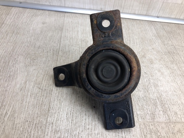 HYUNDAI 218122B100 в наличии Черкассы