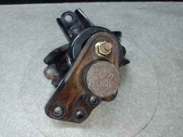 218253X000 HYUNDAI Кронштейн подушки (опоры) двигателя правой купить в Николаев