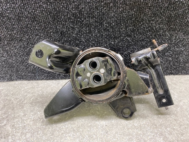 218302W500 HYUNDAI Подушка (опора) двигателя левая купить в Львов