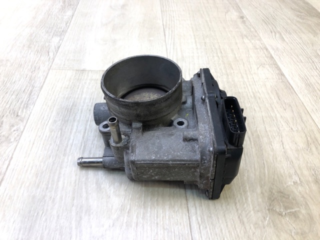 TOYOTA 220300P010 в наличии Винница