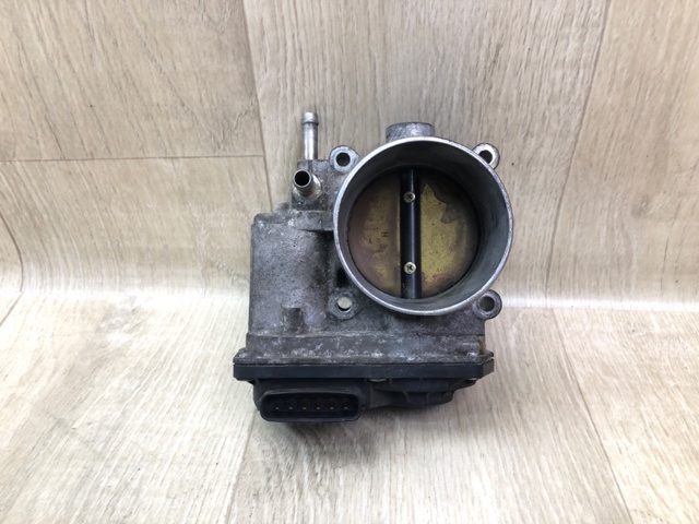 TOYOTA 2203031010 Дроссельная заслонка в наличии Тернополь