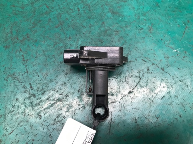 TOYOTA 222040D030 Датчик потока (расхода) воздуха, расходомер M.A.F. - (Mass Airflow) в наличии Черкассы