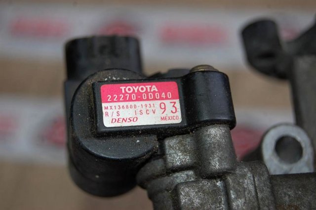 TOYOTA 222700D040 Клапан (регулятор) холостого хода в наличии Львов