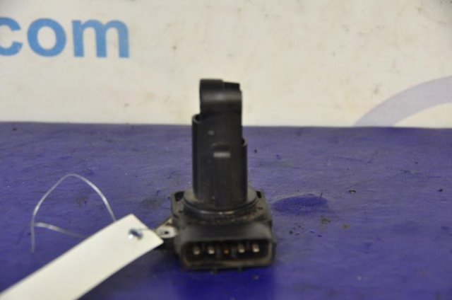 Датчик потока воздуха 22680AA31A SUBARU