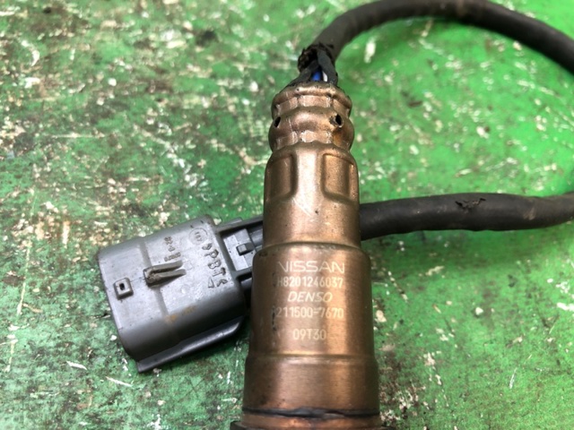 Лямбдазонд, датчик кислорода до катализатора 226939HP0A NISSAN