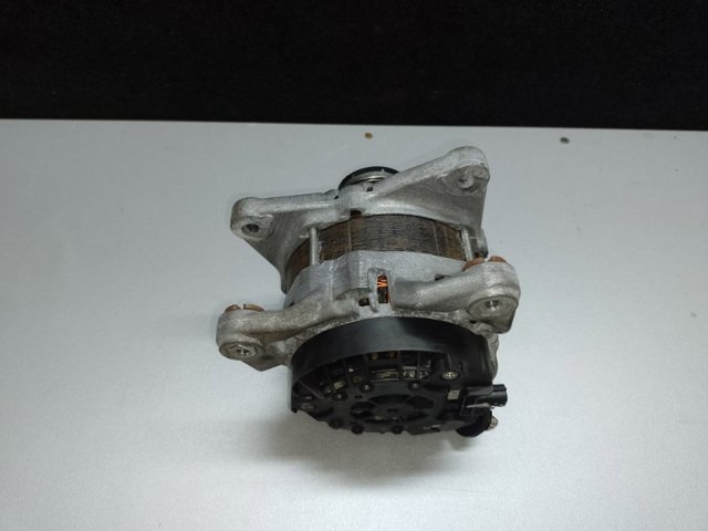 NISSAN 231006CA0A Генератор в наличии Каменское