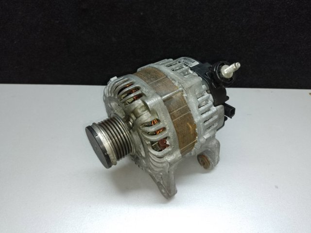Генератор 231006CA0A NISSAN