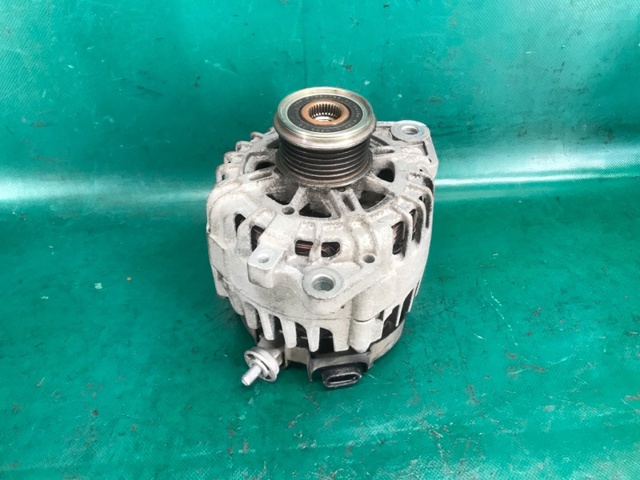 Генератор автомобильный 23100JA02C NISSAN