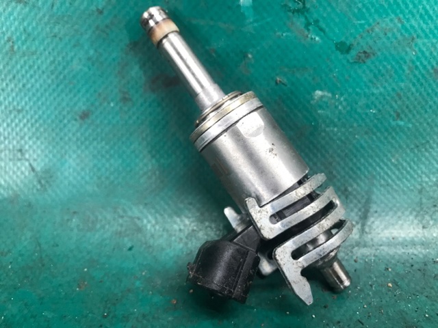 Форсунка дизельная в сборе 232093603001 TOYOTA