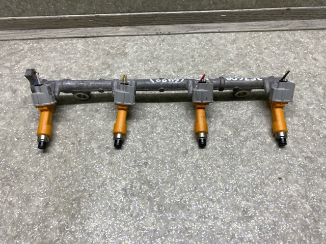 Клапанная форсунка 232500H050 TOYOTA