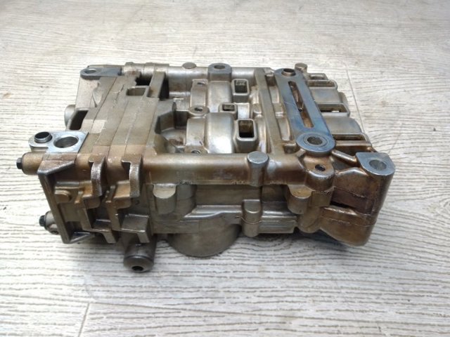 HYUNDAI 233002G542 Корпус балансировочного механизма в наличии Харьков