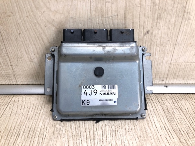 NISSAN 237039SJ9A в наличии Чернигов
