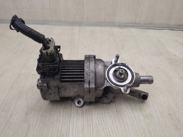 Насос водяной 251002E270 HYUNDAI