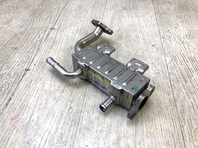 Радиатор системы EGR 2568031040 TOYOTA