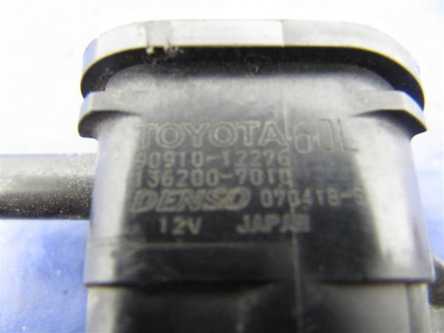 2586031060 TOYOTA Клапан адсорбера купить в Тернополь