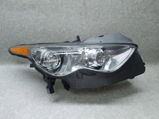Фара передняя правая 260101CA0C NISSAN