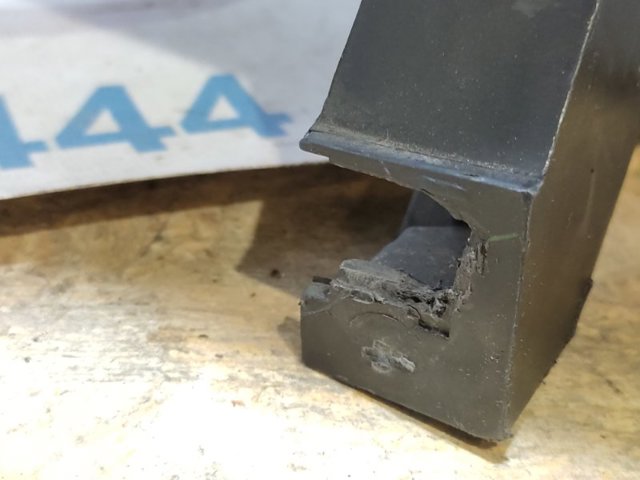 260103KA0A NISSAN Правая фара купить в Украина