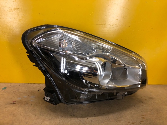 26010BR60B NISSAN Фара правая купить в Черкассы