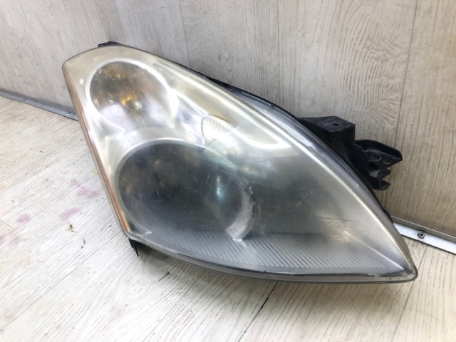 26010ZX00A NISSAN Правая фара купить в Кривой Рог