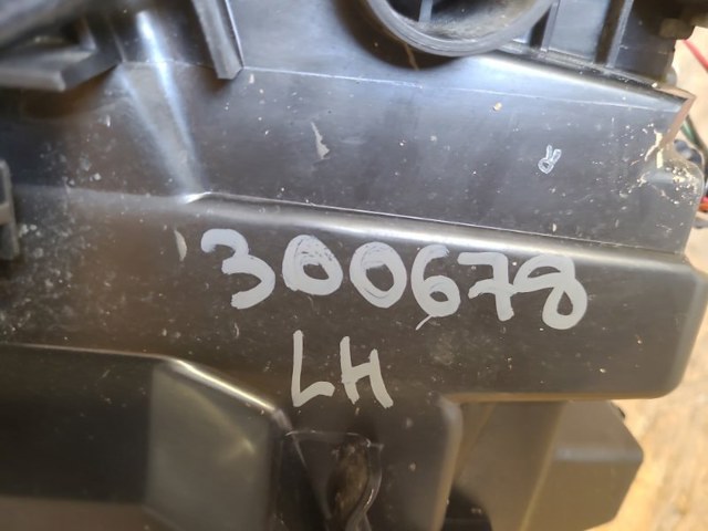 260603NL5A NISSAN Левая фара купить в Харьков