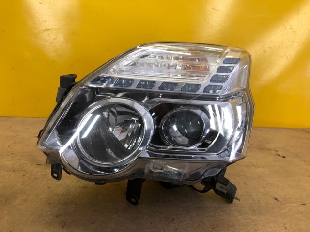 Фара левая 260603UF2B NISSAN
