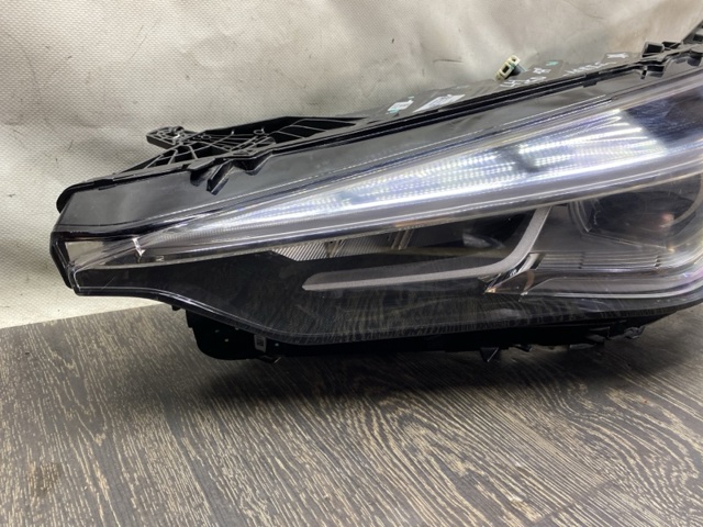 260605NS0A NISSAN Левая фара купить в Николаев