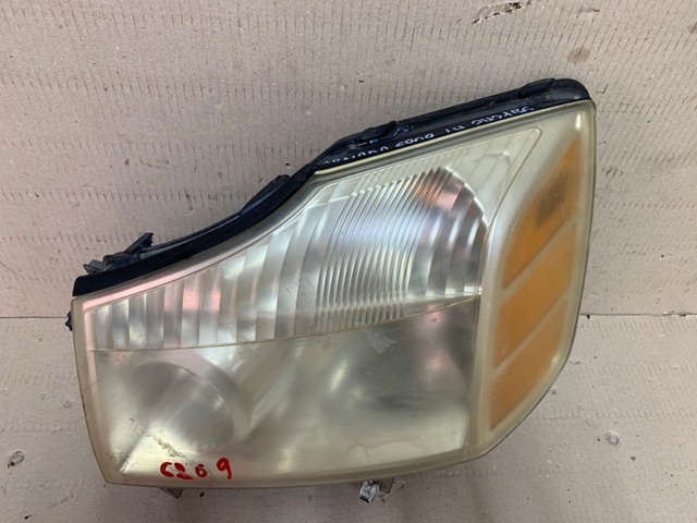 NISSAN 260607S026 Левая фара в наличии Полтава