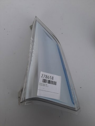 Левый фонарь указателя поворота 261853NL0A NISSAN